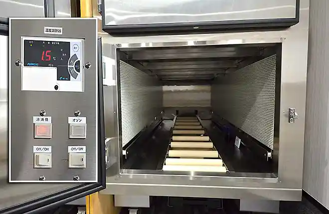 ご遺体安置専用冷蔵庫